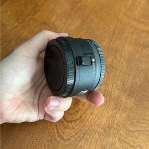A mount lens adapter for E mount cameras